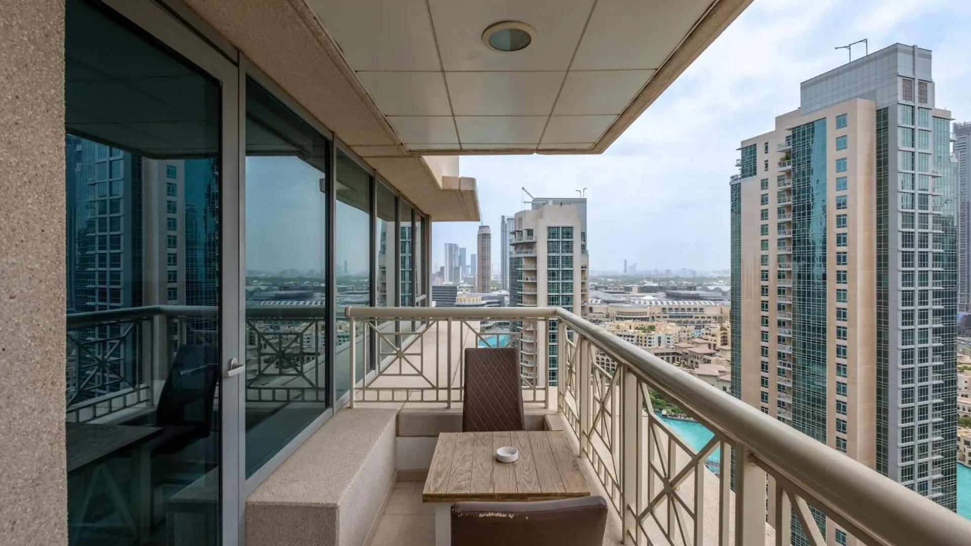 Apartment Bella Vista - 29 Boulevard Downtown Burj Khalifa Dubai United Arab Emirates